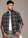 Roadster Men Checkered Casual Green Shirt