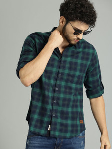 Roadster Men Regular Fit Checkered Casual Shirt
