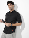 Roadster Men Solid Casual Black Shirt