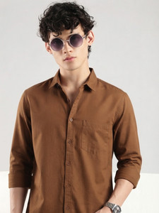 Roadster Men Solid Casual Brown Shirt