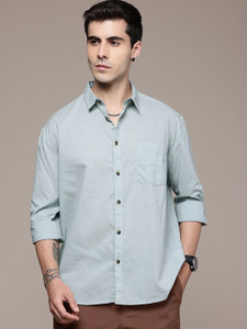 Roadster Men Solid Casual Green Shirt