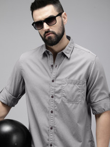 Roadster Men Solid Casual Grey Shirt