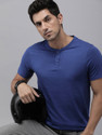 Roadster Men Solid Henley Neck Pure Cotton