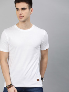 Roadster Men Solid Round Neck Pure Cotton