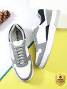 Roadster Men white grey colourblocked chunky comfortable