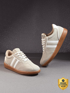 Roadster Sneakers For Men