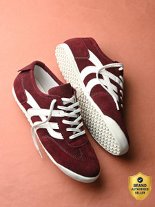 Roadster Sneakers For Men