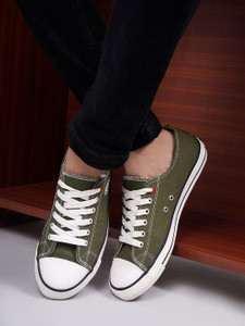 Roadster Sneakers For Men
