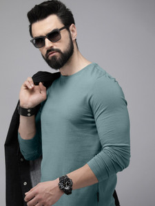 Roadster Solid Men Round Neck Green T-Shirt