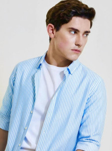 RODEIZ Men Striped Casual Blue Shirt