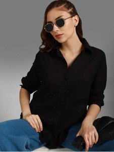 SAARSHE Women Boxy Fit Solid Spread Collar