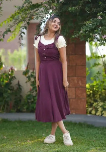 sadhnazon women maroon dungaree