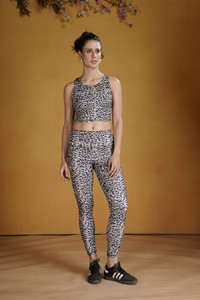 sakarmaa printed women track suit