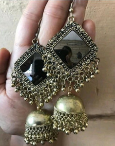 samridhi dc fashionable earring alloy drops  danglers