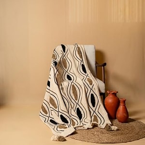 sashaa world chic beige black patterned cotton throw with natural woven base versatile elegance for every space  ideal for living room sofa bed and chair  180x130 cm