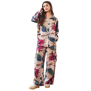 Sassafras Women Set of Top and Straight