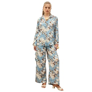 Sassafras Women Set of Top and Straight