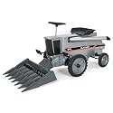 Scale Models Gleaner T71 Pedal Combine with Corn Head, Made in the USA FT-0978