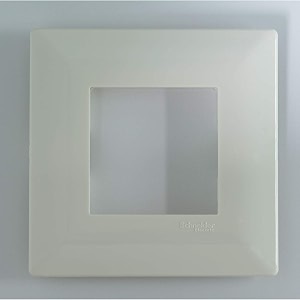 schneider electric p0702 livia plastic 45689 module grid and 2 module cover frame white