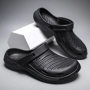 SECRITAS Men Clogs