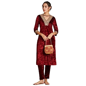 Shae by Sassafras Womens Velvet Floral Embroidered