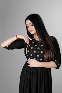 sheladiya Women Fit and Flare Black Midi