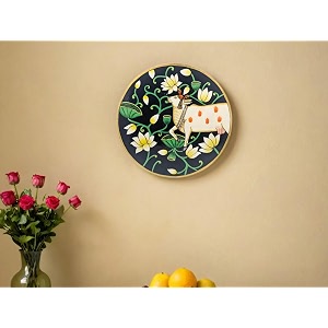 shilpam handcrafted traditional pichwai artwork cow painted round shape wooden wall hanging plate for decorative home office cafe restraunt 10 inches