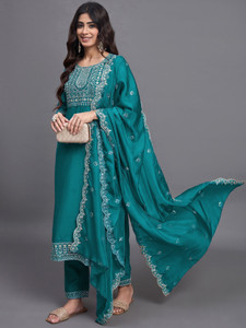 Shree Ramkrishna Fab Women Kurti Pant Dupatta