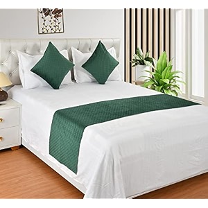 premium velvet quilted set of bed runner16 x 96 inchesand 2 pillow cover16 x 16 inchescombo set- green210 tc