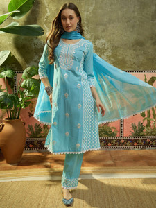 SILHARA Women Kurta Pant Dupatta Set
