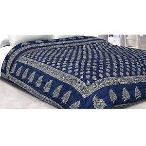 sj art amp crafts 410 tc cotton double bed super soft quilt reversible light weight for summer and winter size- king 90x108 inch sky blue dye gold sanganeri quilt