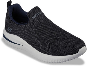 Skechers DELSON 3 Men Textured Round Toe