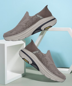 Skechers MAX CUSHIONING ARCH FIT 2 Outdoors