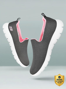 Skechers SUMMITS Sneakers For Women