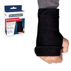 skudgear right wrist support brace  with removable steel plate for sports injuries  pain relief carpal tunnel splint wrap  palm support  thumb support men women  fingertip compression gloves