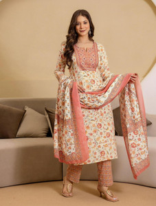 Skylee Floral Print Kurta Salwar Dupatta