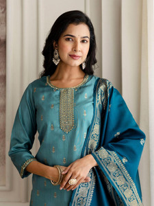 Skylee Women Kurta Pant Dupatta Set