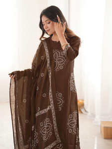 Skylee Women Kurta Pant Dupatta Set
