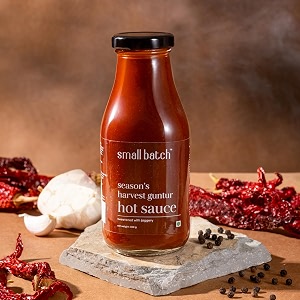 smallbatch seasons harvest guntur hot sauce gourmet condiment crafted with guntur chillies spread marinate dip pizza fries noodles eggs nachos paneer preservative free 100 vegan - 350g