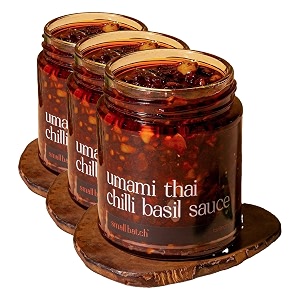 smallbatch umami thai chilli basil sauce made with fresh ingredients perfect condiment amp works as a dip spread marinade saute stir-fry amp finishing sauce pack of 3 180 g pure veg