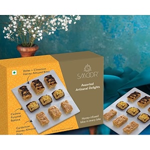 smoor assorted artisanal delight - 9pcs premium sweets gift box  luxury gift hamper for birthdayanniversarymother39s daychristmasnew year amp special occasions  216g