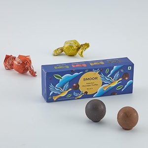 smoor assorted choco truffles box  milk with centre filling  choco for wedding birthday anniversary gifting snacking festive celebration special occasion 4 pcs