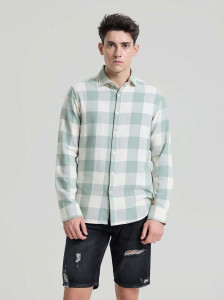 Snitch Men Checkered Casual Green Shirt
