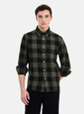 Snitch Men Checkered Casual Green Shirt