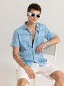 Snitch Men Printed Casual Blue Shirt