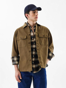 Snitch Men Solid Casual Brown Shirt