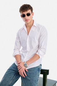 Snitch Men Striped Casual White Shirt