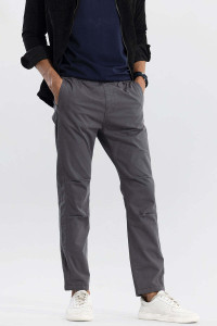 Snitch Solid Men Grey Track Pants