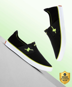 Sparx SM 214 Stylish Comfortable