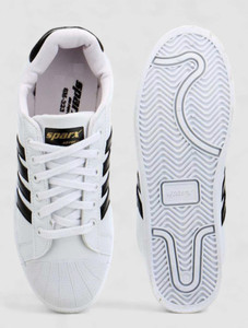 Sparx SM 323 Stylish Comfortable